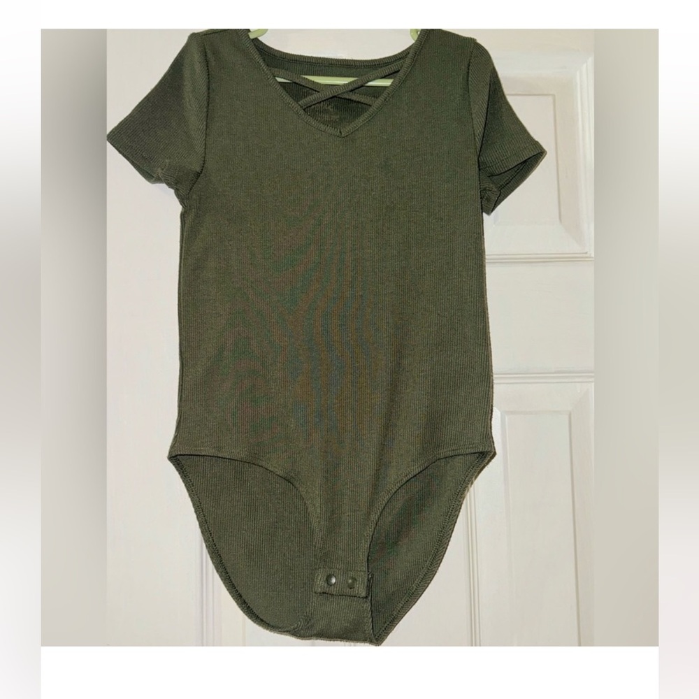 Justice Girls Olive Green Ribbed Criss Cross Bodysuit Size 8 Short Sleeve